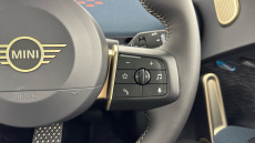 MINI Aceman 135kW E Classic 43kWh 5dr Auto Electric Hatchback